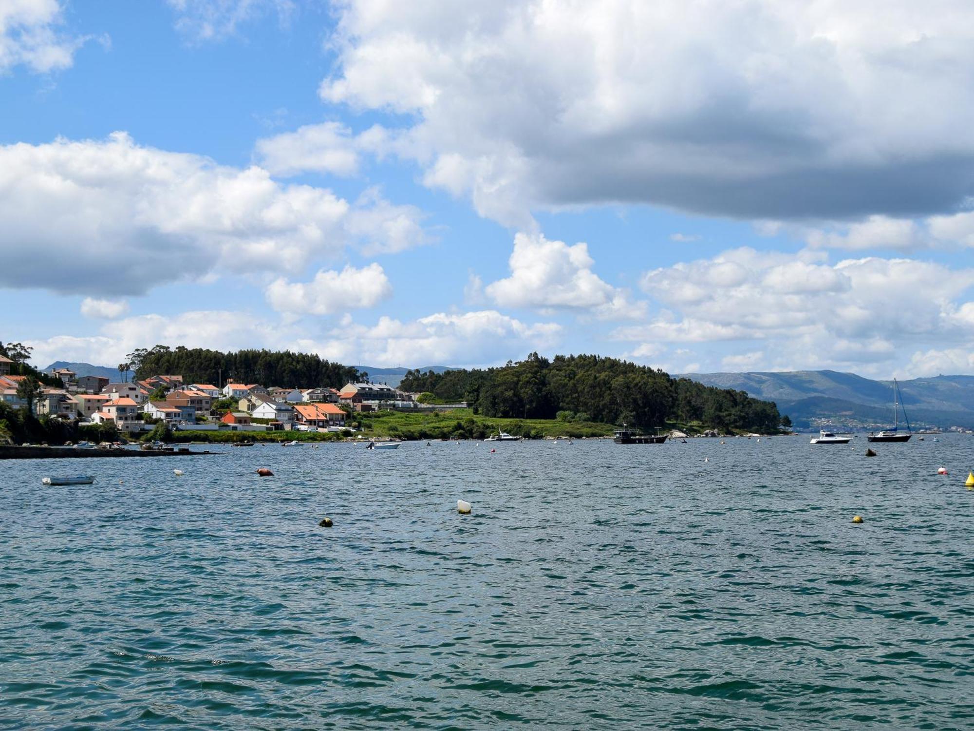 Complejo Tamanaco Illa De Arousa 3000 Kültér fotó